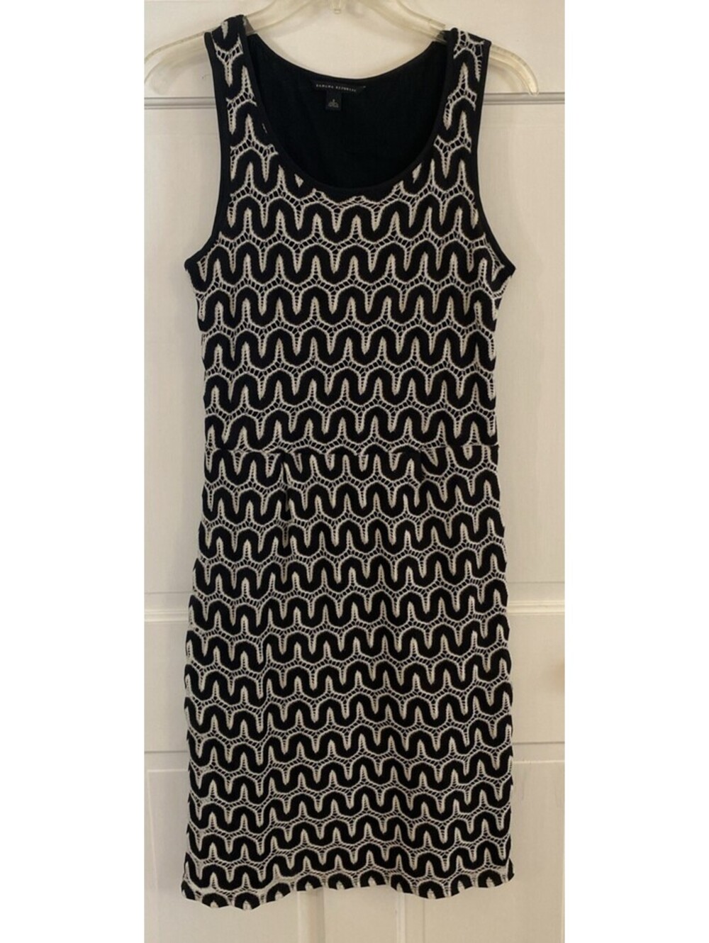 Banana Republic Sheath Dress Size 8 Black Geometric Knee Length Sleeveless